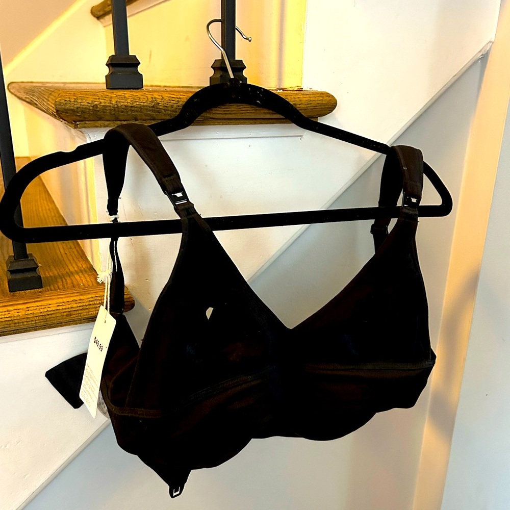 Momcozy nursing bra NWT